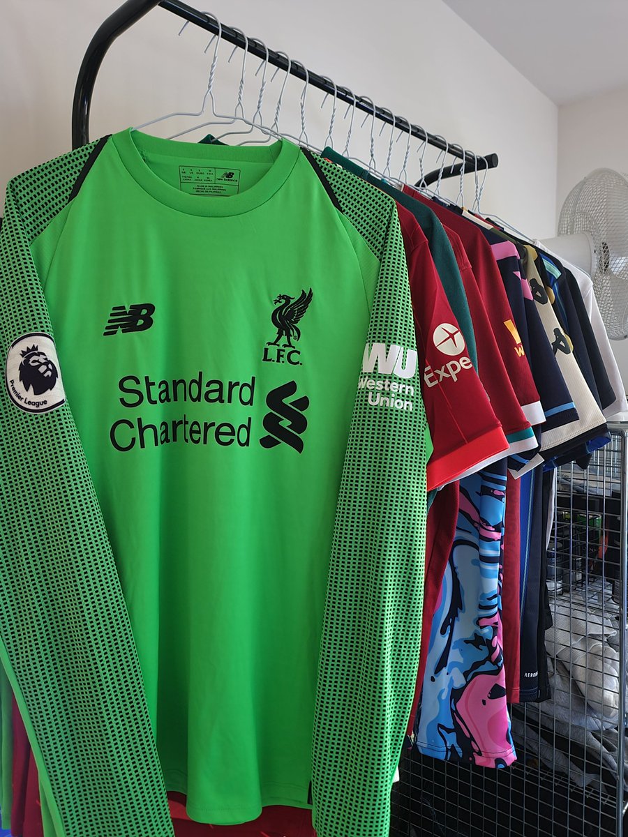 A stunning new addition thanks to @KitHunters, my first goalkeeper shirt and long-sleeve! Definitely the Liverpool staple piece so far