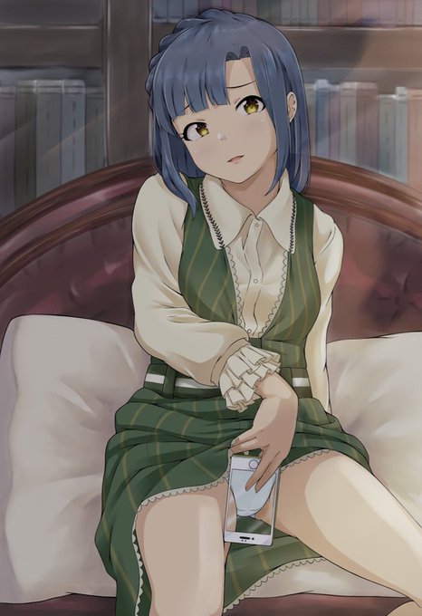 じつはこの3枚もアタシの自撮りが絵になってるのよ。

男がモデルよ。

笑ってちょうだい。 