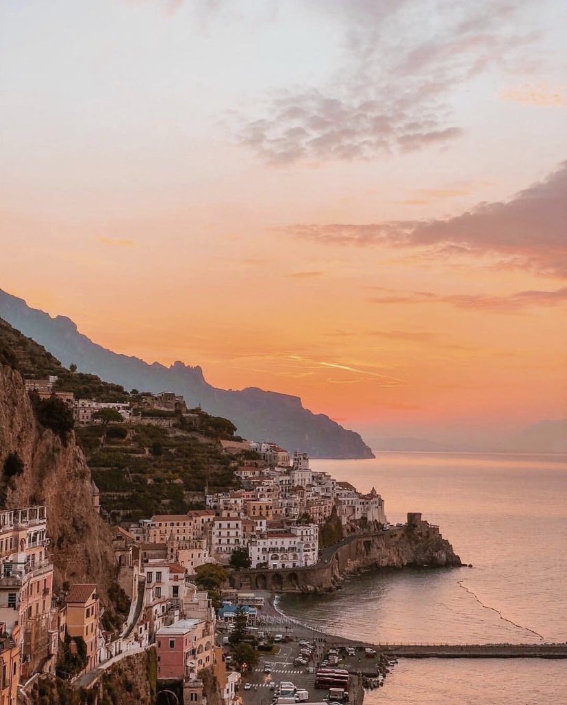 W0rld2026's tweet photo. Sunset in Amalfi coast, Italy https://t.co/W528Tqb8dS