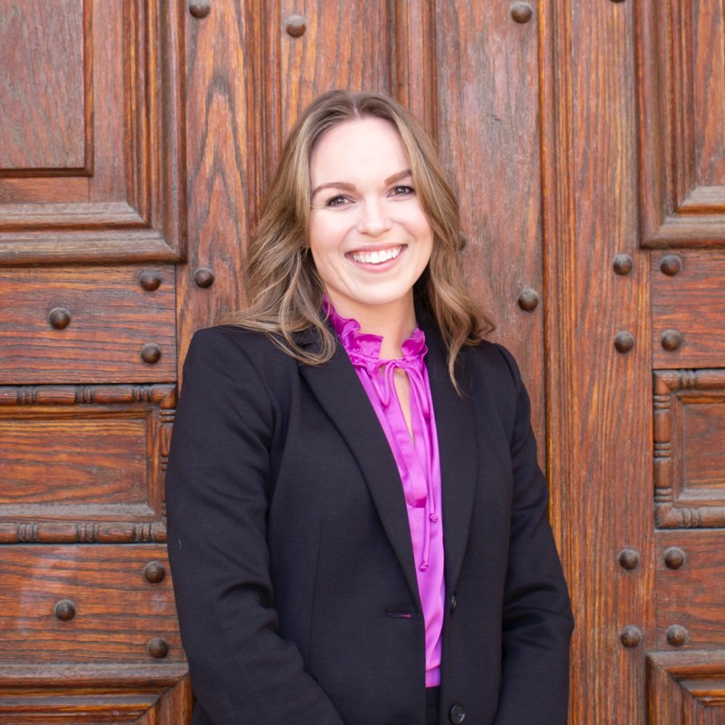 Congratulations to one of our SLU Law Student Liaisons, Taylor Hoffman who was elected to serve as a faculty fellow to Professor Chad Flanders focusing on criminal and civil law.   Professor Flanders is lucky to have you!  
instagram.com/p/Cd5_IWereZ7/…