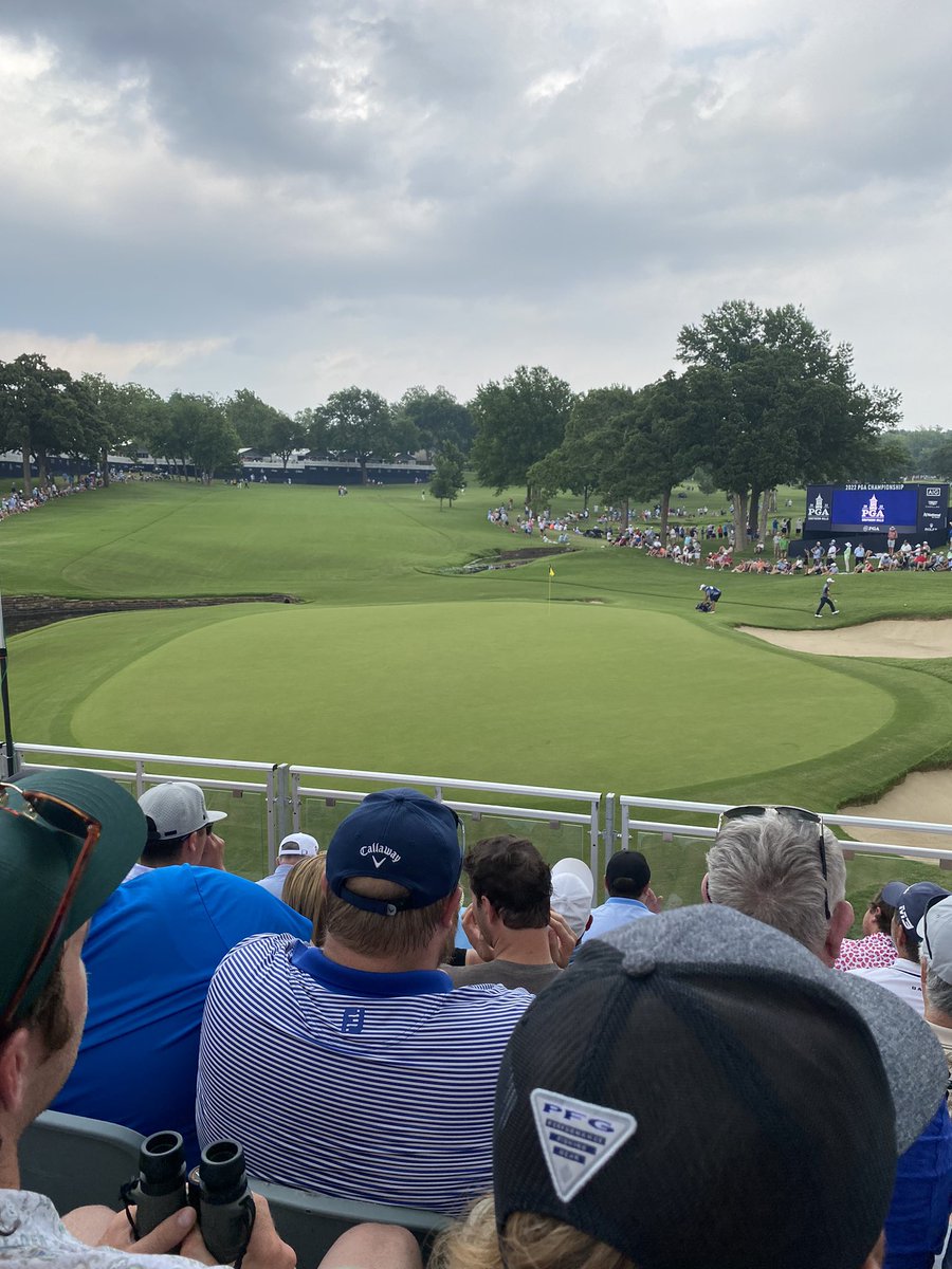 mattvineer's tweet photo. What a trip this one has been! Some amazing places visited and some unforgettable memories that will last a lifetime
And to top it off, my man @JustinThomas34 wins the uspga at southern hills from 7 shots back! 💰 ⛳️  🍾 
Untill next time……..#uspga #southernhills https://t.co/ni2KJxalm8