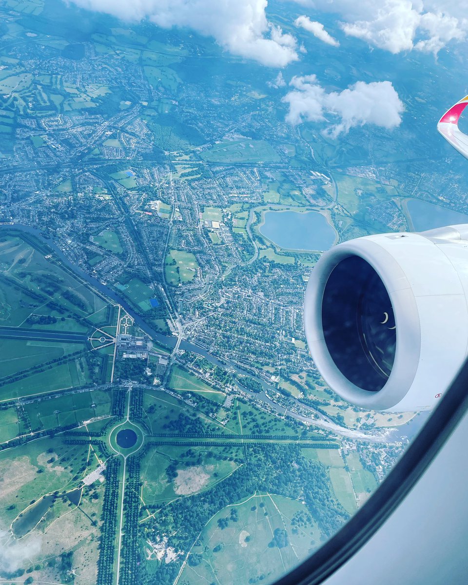 Bushy Park, as seen from an @Iberia_en #A350 coming into LHR