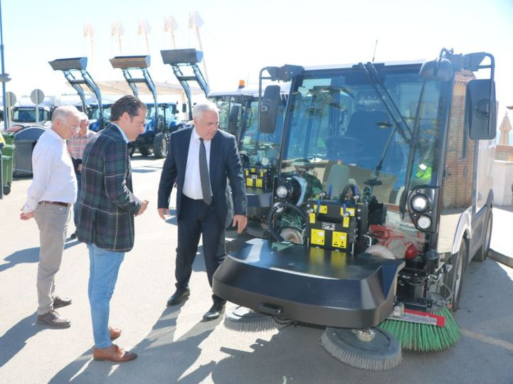 La limpieza en Torrox es reconocida con el galardón internacional ‘Escoba de Plata’ 2022

▶️facebook.com/diariodetorrox…