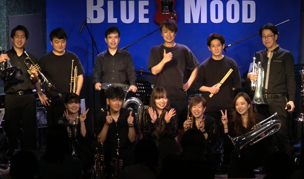 Kumichin39's tweet photo. 初めましての Over Range Brass Corps。
キレッキレで🎺🎶超超カッコよかった‼️
何度も うわぁ✨✨✨👏👏👏ってなるし、鳴らないけど口笛(指笛?)鳴らしたくなる感じ(語彙力…)
現地は もっと凄かったんだろうなー。いいなーー。
配信ででも聴けてよかった❣️
ありがとうございました(♡˘︶˘♡)
#ORBC https://t.co/iA8qqZUtXb