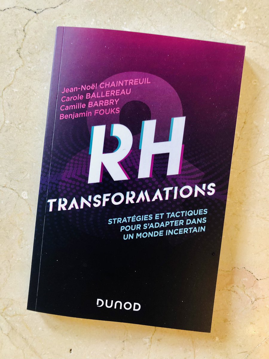 fadouce's tweet photo. Mille merci pour cet envoi, @benjaminfouks @jnchaintreuil , 
vos meilleurs retours d’expérience en #RH , des visuels, 
une lecture visiblement très sympathique !! 

@CyberMiniPanda , Carole Ballereau https://t.co/VRyjJkrX31