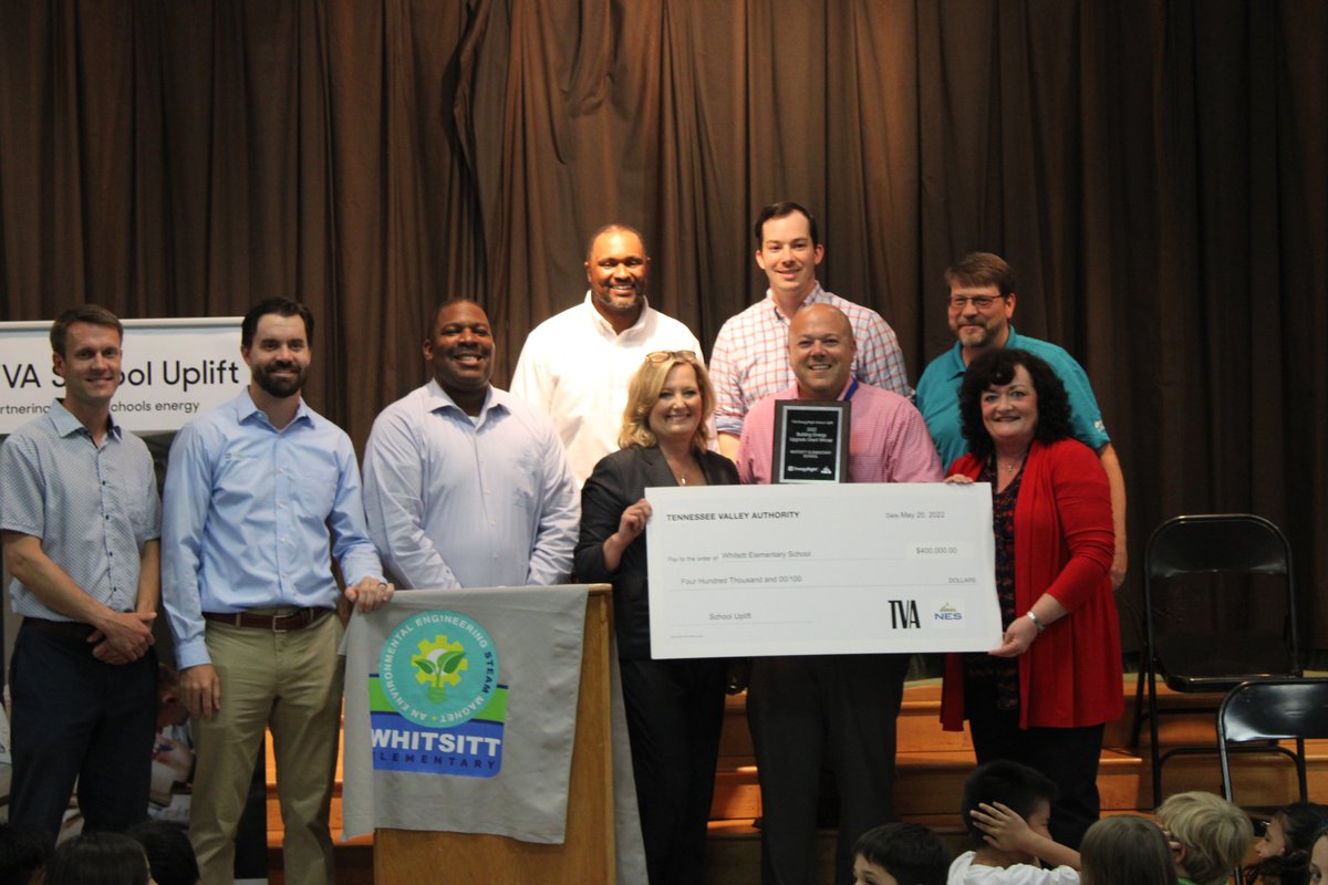 NESpower's tweet photo. Last week, NES presented Whitsitt Elementary with a $400k check on behalf of our School Uplift program with @TVAnews. We also celebrated with snow cones and ice cream for students. Read more on how the school will benefit from the funds here: https://t.co/suCrKdUFIS https://t.co/9Pt0O5Bbo1
