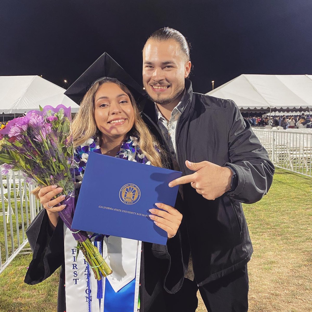 c_plaza99's tweet photo. Finally graduated 🍾🥂🥳 https://t.co/EDwmQtQFzP