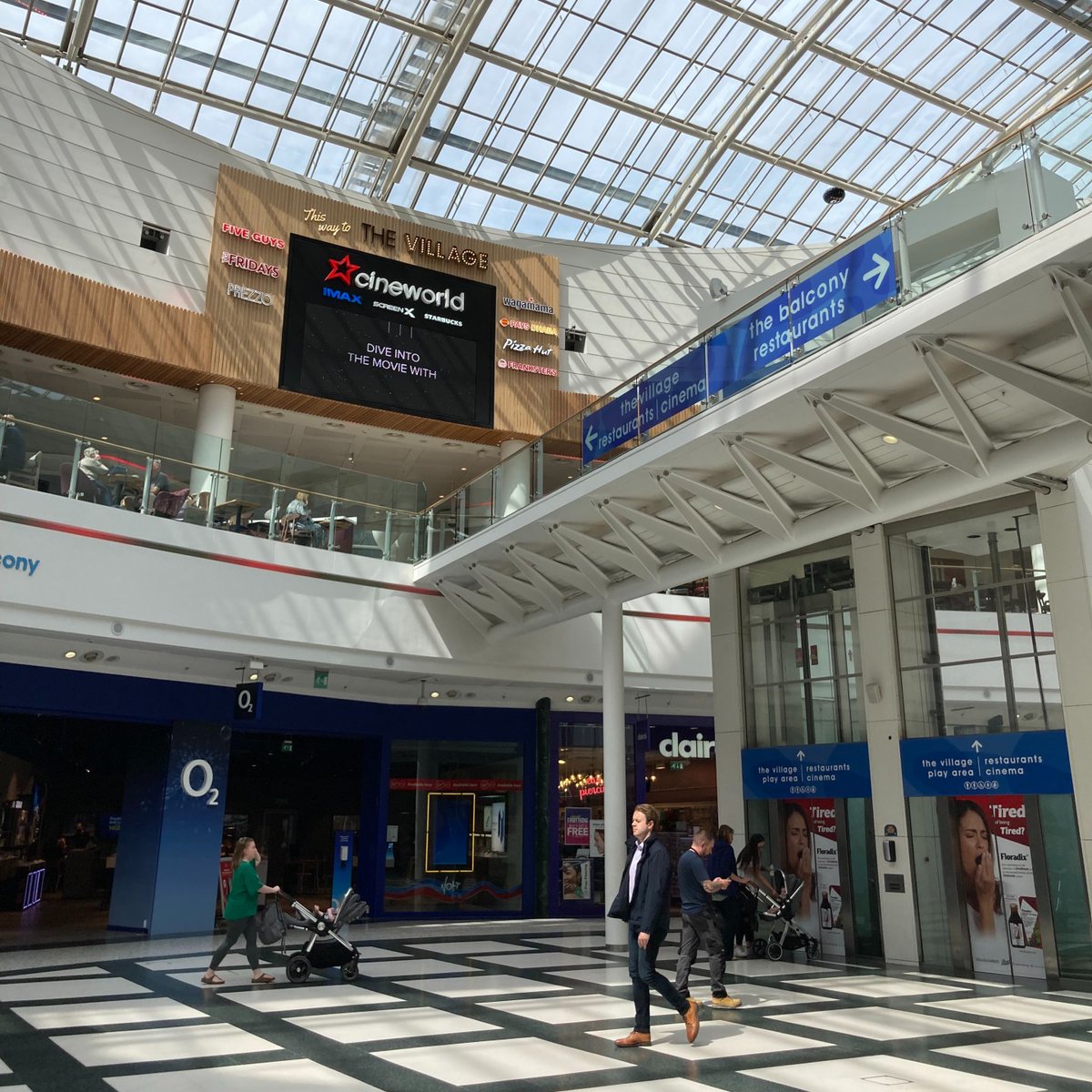 whiteroseleeds's tweet photo. This week, you're invited to the White Rose Jobs Fair. 🤝 

It's being hosted at the centre on Thursday 26th May, from 10am-6pm.

See you there! https://t.co/Dy0AwZQ1Dy