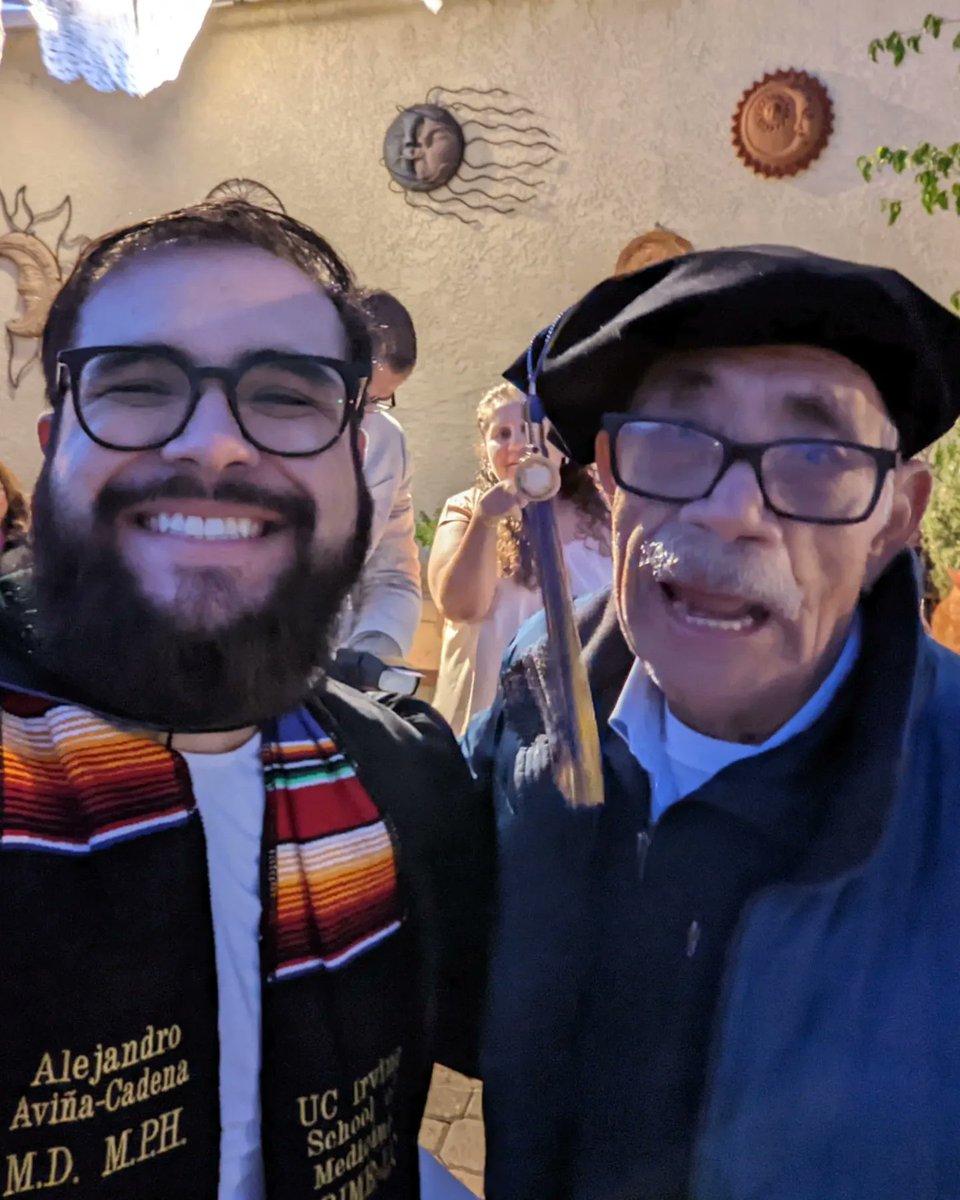 Bowtie_MED's tweet photo. After years of barriers, hurdles and everything in between, I'm finally Alejandro Aviña-Cadena MD MPH (Dr.Aviña)! 🎓🎉
Just a few gems in my life - my grandpa who took a leap of faith to come to this country, and my wife who took a leap of faith on me ❤️
#SiSePudo
#FirstGenMD https://t.co/YGEMYavZ2f