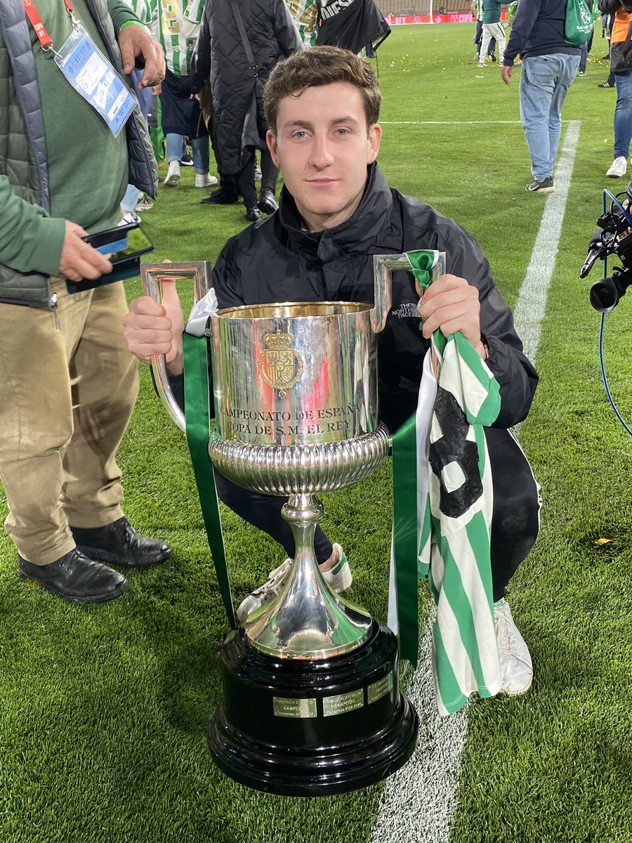 jaimepicchi's tweet photo. Hoy hace un mes de una de las noches más bonitas de mi vida. Gracias a todos los que la hicisteis posible y sobre todo a ti @RealBetis | Te Quiero 💚 https://t.co/nGjU8hLJUg