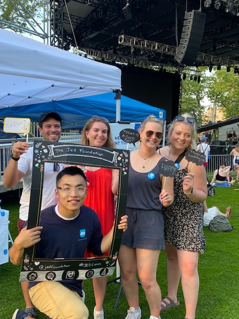jedfoundation's tweet photo. We joined @soundmind_live's #SoundMindFest in Central Park on Saturday 5/21. Thanks to everyone who stopped by our booth to say hello ๐ and talk #mentalhealth with us.
#MentalHealthMatters https://t.co/IEltXBcp0r