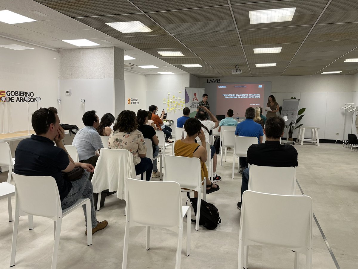 sasnoa's tweet photo. Esta tarde en @laaab_es se presenta
#AragonOpenData #chatbot
Para acercar los datos a la ciudadanía,
Desarrollado por @ITAINNOVA https://t.co/q0nS0ViXiP