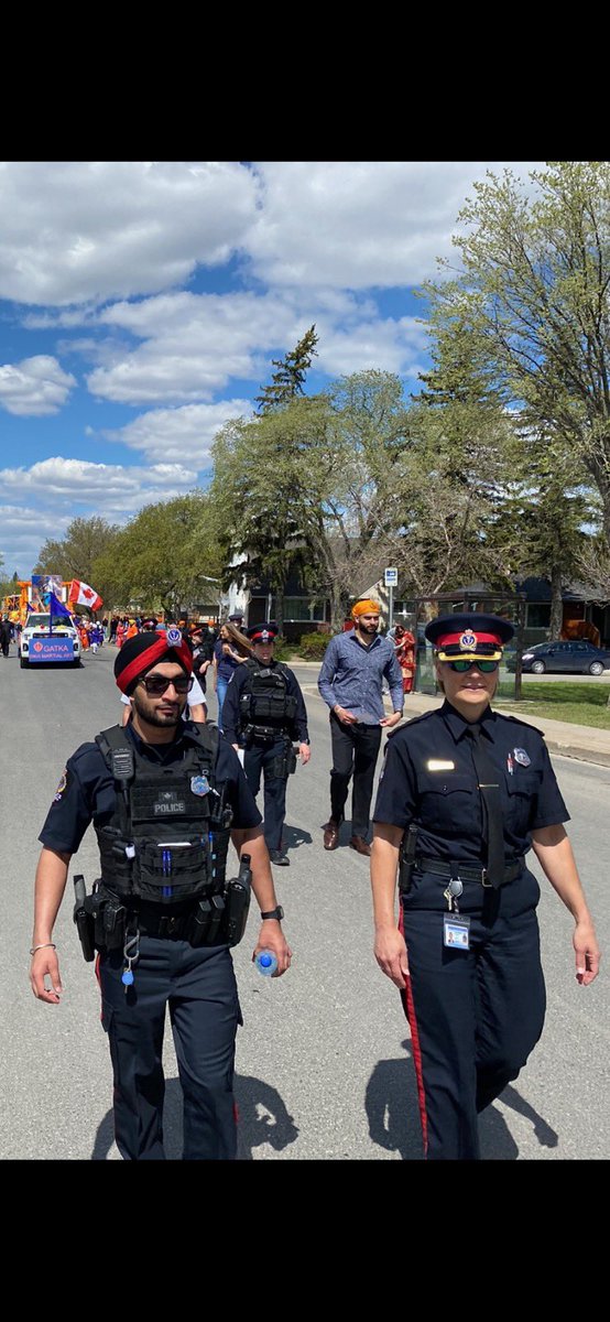 Congratulations to the Sikh Society Regina for another incredible Sikh Day Parade and celebration!  Thanks for including <a href="/reginapolice/">Regina Police</a> in your celebrations! #community #celebration #reginasikhcommunity