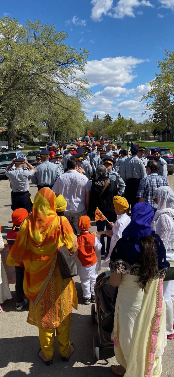 evanbrayshow's tweet photo. Congratulations to the Sikh Society Regina for another incredible Sikh Day Parade and celebration!  Thanks for including @reginapolice in your celebrations! #community #celebration #reginasikhcommunity https://t.co/0rstiMZrqc