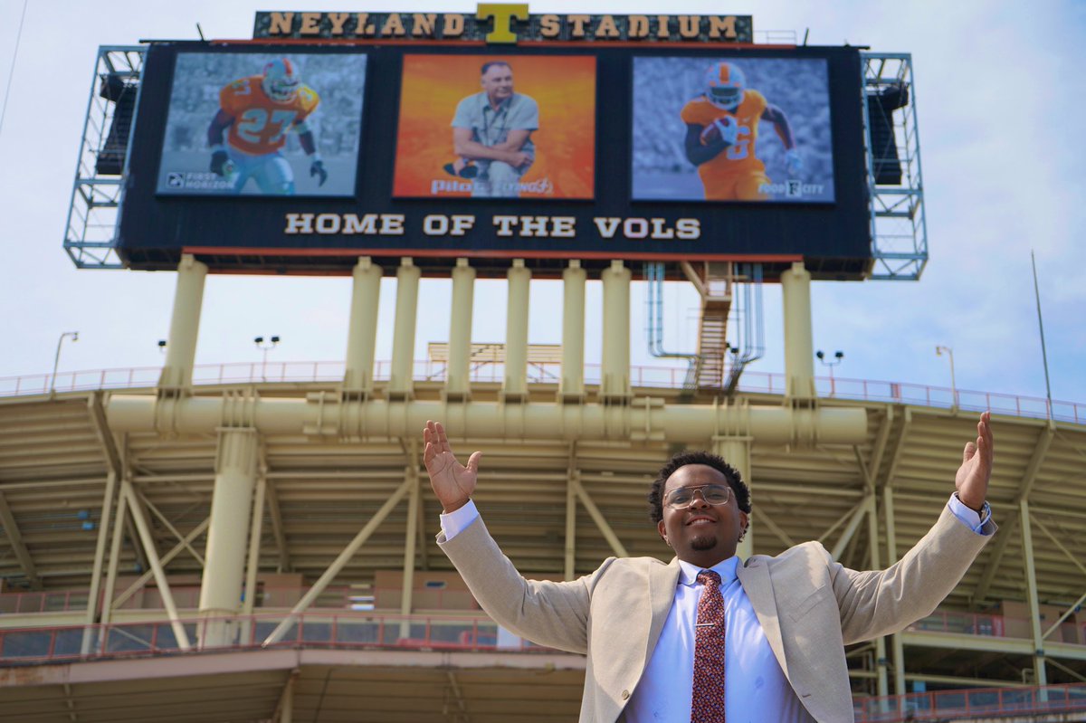 Greg_A_Garrett's tweet photo. 22 years in the making! #ProudDad #UTGrad2022 https://t.co/DLrGvG69oK