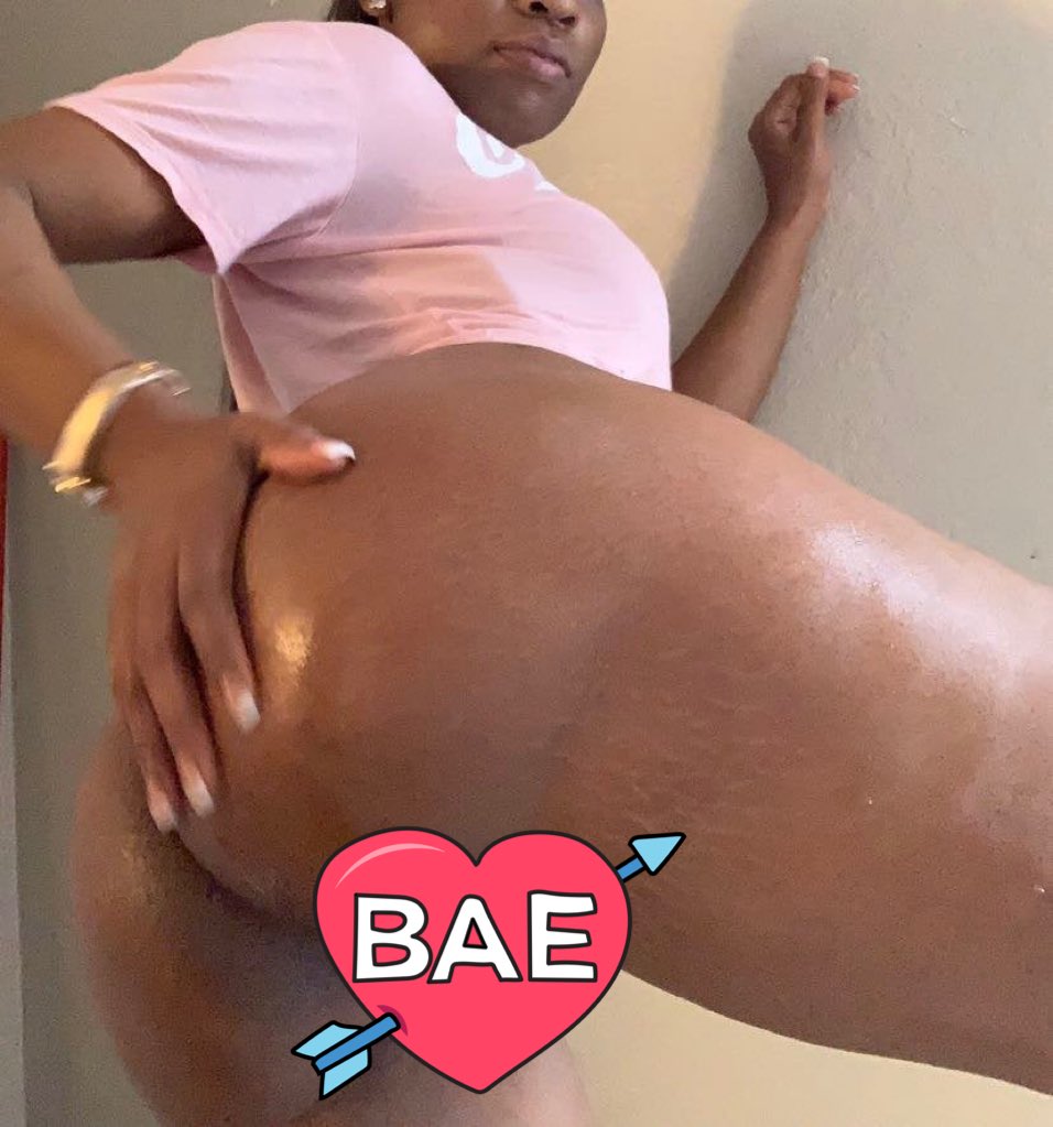 keyanna300's tweet photo. who wants this video??? #onlyfanspromo #SellingContent #sellingnudes #sellingcontent #adultwork #meetups #SugarDaddySerious #sugardaddylegit https://t.co/zVXhW77kC6