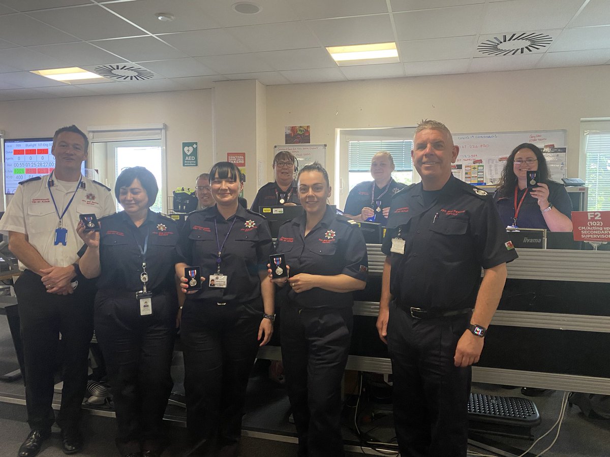 DaviesGarry's tweet photo. Proud to present Queens Platinum jubilee medals today to our Joint control members. @SWFireandRescue @mawwfire https://t.co/ONxOFhKBzH