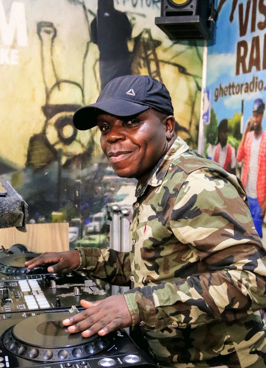 Doba non-stop till midnight. Roots &amp; culture zibambe na <a href="/CharraDeejay/">Deejay Charra</a> on #JAHMROCKDOBA 

#FoundationMonday Live!