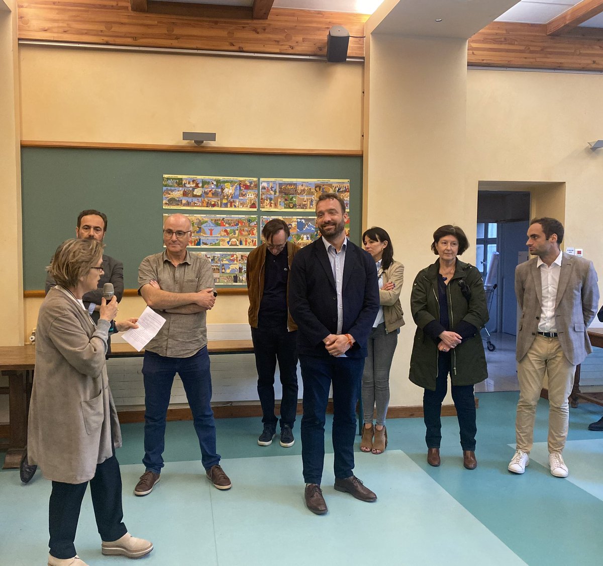 FBerthout's tweet photo. Inauguration de l’exposition « Le 5e d’antan en images » sur les grilles Saint-Médard qui vous emmène à la découverte du quartier aux premiers temps de la photographie. 📸 https://t.co/grTIKe6CUz