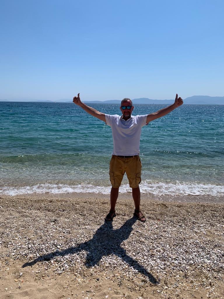 Dance2Rob's tweet image. Happy to have arrived in Greece 🌞😁
