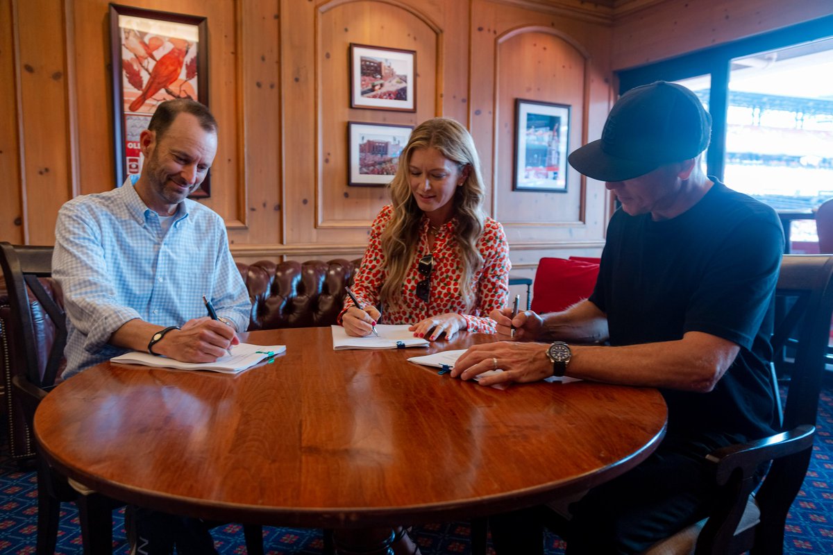 George Mahe (@stlmag_dining) on Twitter photo "And that's a winnerrr!"
Katie’s Pizza & Pasta expands to Ballpark Village bit.ly/3MVAZm5 <a href="/KatiePizzaPasta/">Katie Lee Collier</a> <a href="/Cardinals/">St. Louis Cardinals</a> "And that's a winnerrr!"
Katie’s Pizza & Pasta expands to Ballpark Village bit.ly/3MVAZm5 <a href="/KatiePizzaPasta/">Katie Lee Collier</a> <a href="/Cardinals/">St. Louis Cardinals</a>