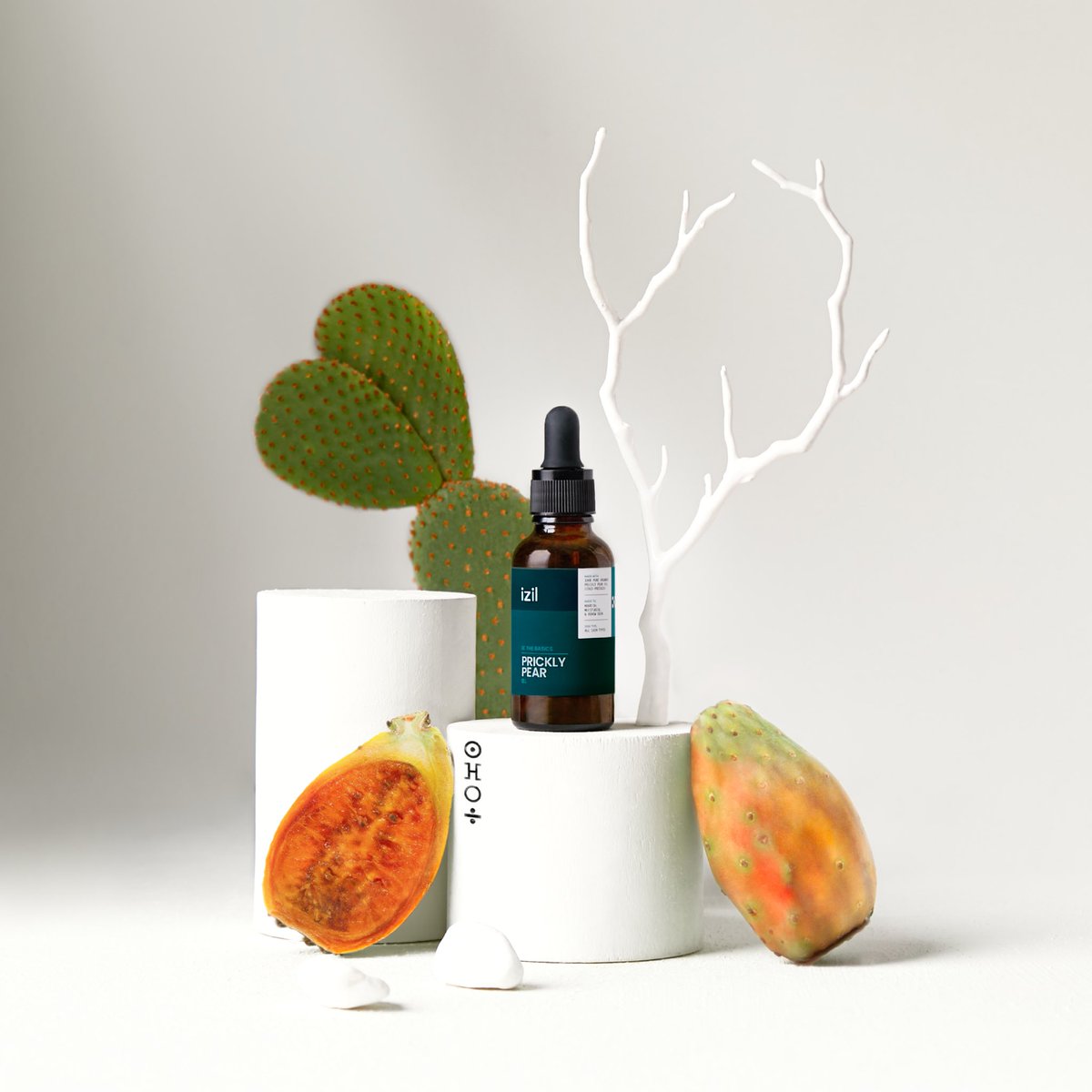 من تفتيح تحت العينين إلى استهداف البقع الداكنة إلى تجديد الخلايا، زيت التين الشوكي معجزة حقًا في زجاجة 💫

From lightening under eyes to targeting dark spots to cellular regeneration, prickly pear oil is a truly a miracle in a bottle 💫

#izil #izilbeauty #skincare #pricklypear