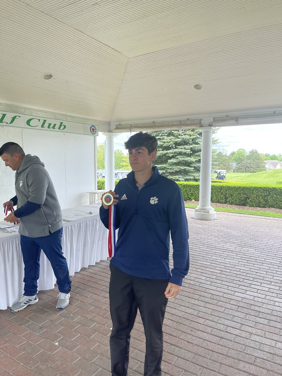 Coach_Taurence's tweet photo. Congratulations to Adam Pioch and Michael Fenech on their 2nd And 5th place finishes at the Macomb county championship hosted by the orchards. Adam shot 78 Micheal shot 80. Go cougars! @Dakota_Cougars https://t.co/3Ulypsa5Ly