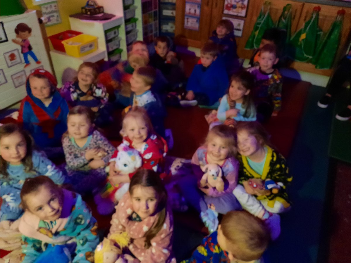 stmalsbangor's tweet photo. π€πNURSERY - BIG BEDTIME READ - Part 1π€π
We have 26 very excited boys and girls from our Morning Nursery Class this evening, all in their jim-jams and accompanied by their favourite teddy π§ΈStories, snacks, fun and maybe even a snooze from 6pm to 7pm β€οΈπ₯°#bigbedtimeread https://t.co/vEof5ydqE5