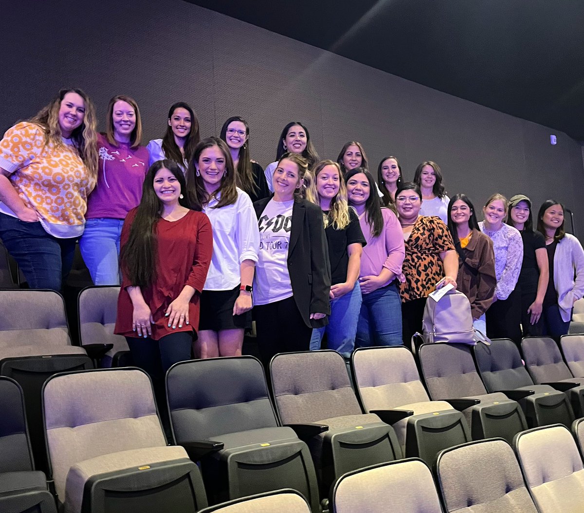 sendvegas's tweet photo. We are grateful for these Send Vegas ladies who gathered together to worship the Lord with @mackbrock and learn from @LysaTerKeurst at the Encounter Tour! 🙌 #sendVegas #sendLV #Kingdom @sendnetwork @NAMB_SBC https://t.co/LiakJwuDi9
