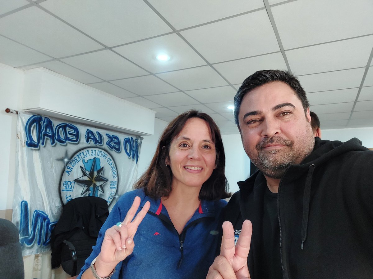 lopezoseb's tweet photo. Con @NataliaSteffen_ delegada del @TrabajoPBA en Necochea! En la rueda de prensa del @siunfletraok y nuestro conductor @PereyraMarioA luego plenario, más de 100 actores del sector! La regularización del sector como eje principal
@MiguelFunesA @mara_ruiz_malec @SebastianDell10 https://t.co/CjPzf8Rn1k