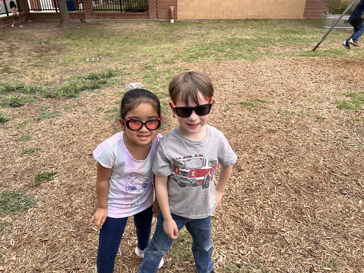 leveck_amanda's tweet photo. Our future looks bright, so we are wearing our sunglasses for today’s letter of the day-Letter S! #RootedAtOtt @PrincipalBueno @adelagarza07 @NISDOtt https://t.co/SVbj4E2ZK8