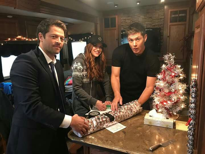 danneelthinker's tweet photo. jenmisheel through the years https://t.co/KaqJbTOjj3