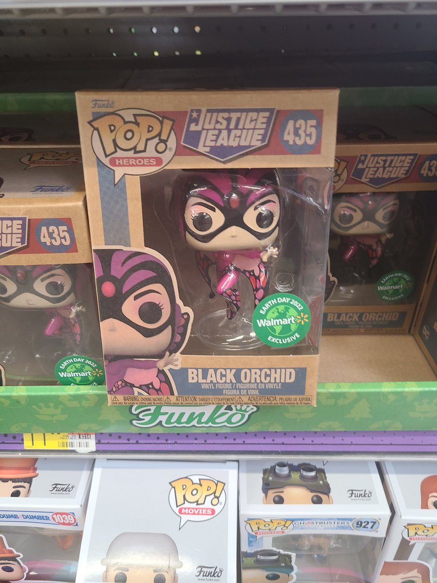 SnapTacoPop's tweet photo. How do yall feel about Walmarts new earth day boxes? #FunkoPOP #EarthDay https://t.co/TXyuapex1b