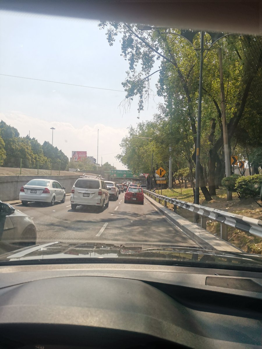 willypazp's tweet photo. #CDMX y su tráfico infernal https://t.co/Acg1JlotU5