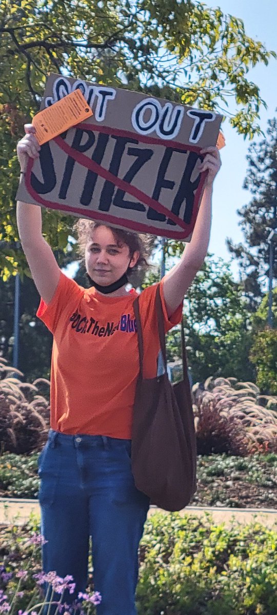 caravan4justice's tweet photo. Hey hey. Ho ho. Todd Spitzer is gonna go
Hey hey Ho ho. Todd Spitzer is out the doo!
#OCisTheNewBlue #spitoutspitzer #ocitnb https://t.co/4eV7cUOBTX