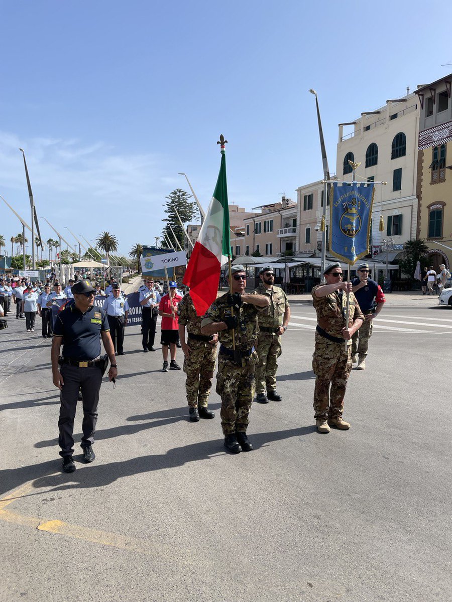 assoaeroarma's tweet photo. Grazie a tutti i Soci, simpatizzanti e Follower che, di persona o "virtualmente", han partecipato al XXI #Raduno Nazionale dell'Associazione Arma Aeronautica #AviatoridItalia, 20-22 maggio 2022 ad #Alghero: ora, rotta verso #AeronauticaMilitare100! #RadunoAAA #AAA70 #Sardegna https://t.co/wmOneMoQOO