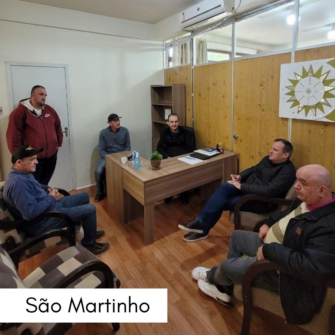 JoseScorsatto's tweet photo. Agendas da última semana pelas regiões de São Martinho, Bom Progresso e Três Passos. Importantes discussões e encontros que fortalecem diálogos e iniciativas. Que possamos seguir trabalhando, construindo e realizando cada vez mais pelo nosso RS. #novasatitudes #novasideias https://t.co/WJeC1mW6Af