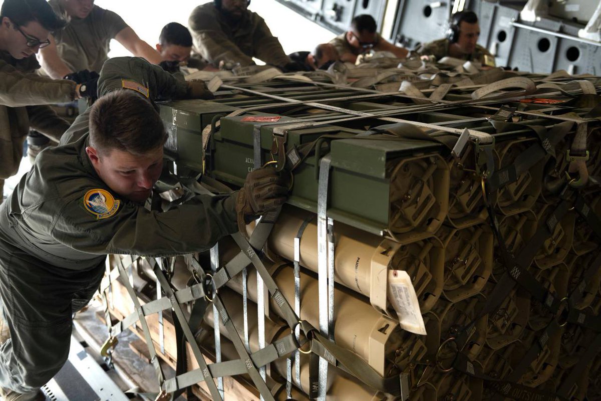IAPonomarenko's tweet photo. Fresh U.S. ammo for Ukraine https://t.co/vKntTUBhfz