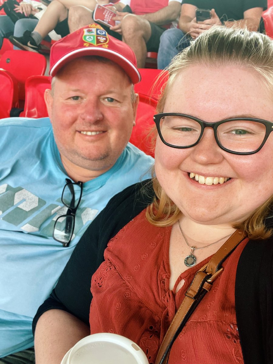 PaigeBarry01's tweet photo. Wrexham you did us proud 🏴󠁧󠁢󠁷󠁬󠁳󠁿 #WxmAFC https://t.co/Rd4i0sXBfr