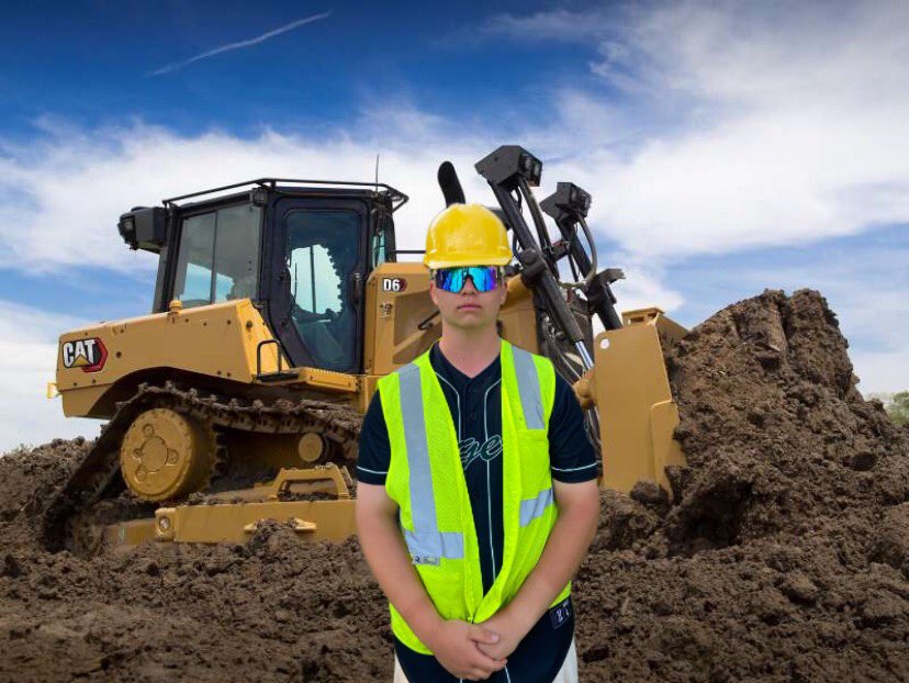 Bulldozer Donovan came thru in the clutch in the 7th hour on Sunday, doing some yard work &amp; totally demoing the left field wall advertisements in the process, leaving them in ruins for the cleanup crew to remove.