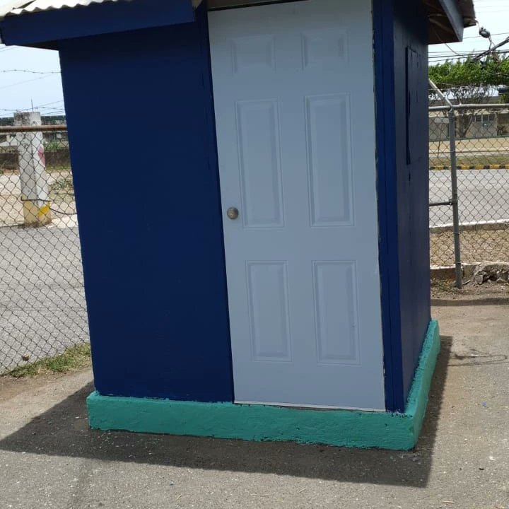 FLAjamaica's tweet photo. Renovation of the Guardhouse of the Mountain View Primary School
FLA Labour Day Poject 2022
#safetyandsecurity #welfare #labourdayproject #regulatingwithpurpose #FLA https://t.co/t81sVYnI22