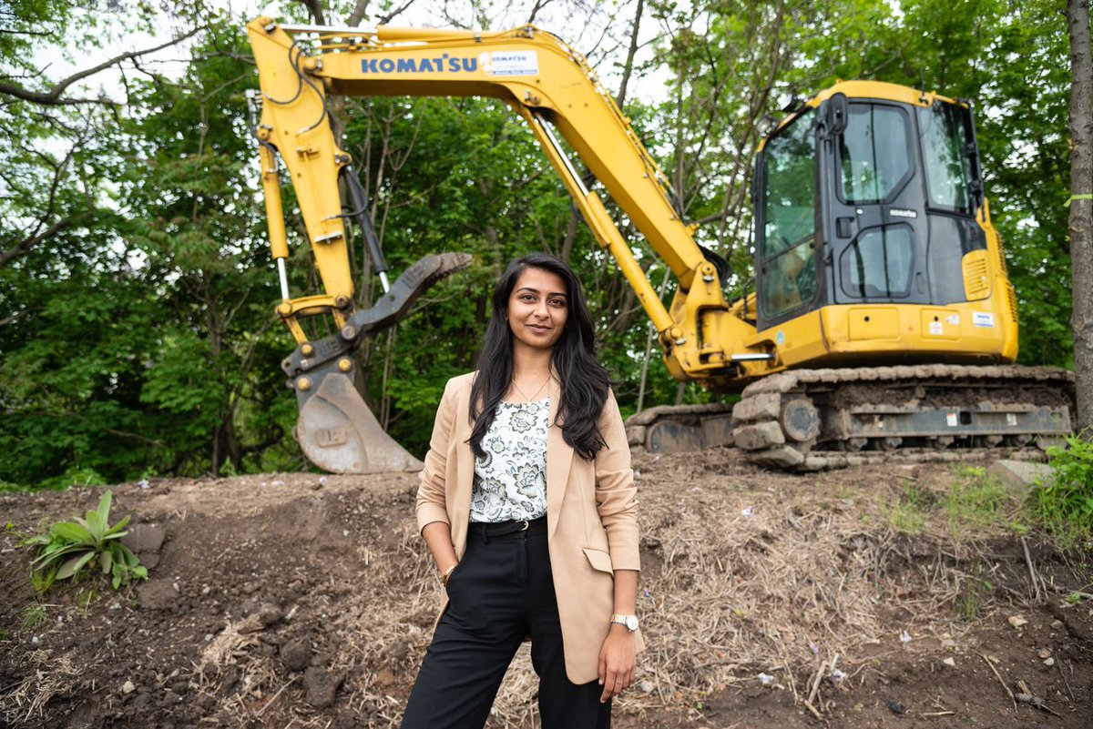 When Jersey City creates innovative program or plan, this employee is usually the one behind it
bit.ly/3LJppsC @jerseycity <a href="/StevenFulop/">Steven Fulop</a>