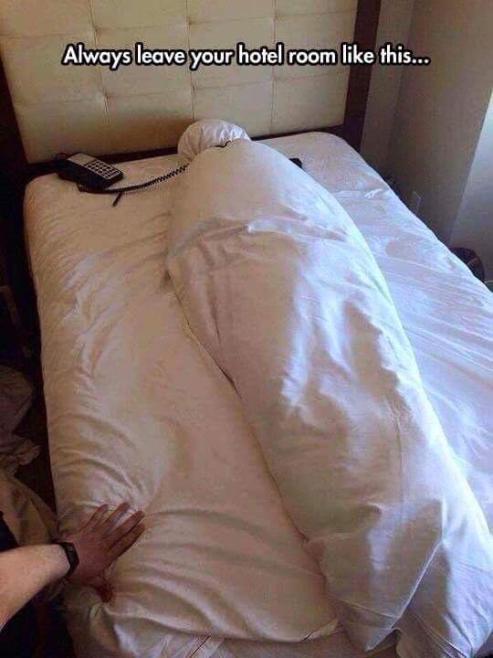 Julesk23's tweet photo. #Fun #Funny #ShockThem #Hotels https://t.co/mT3Y4Vctg8