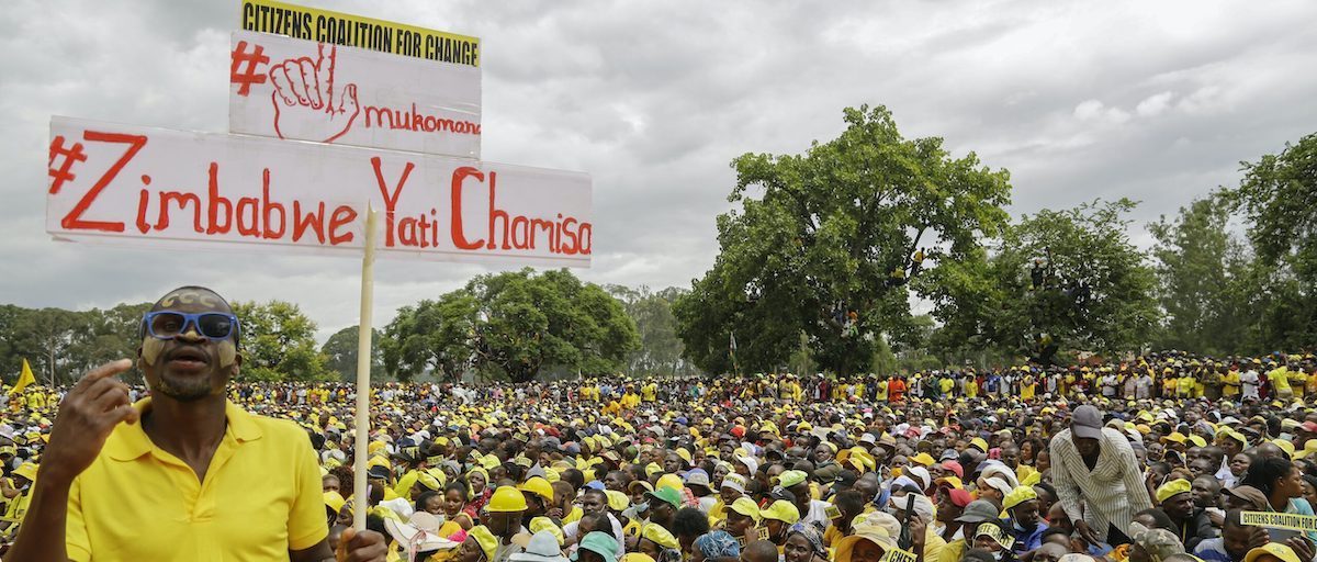 Beating #ZANUPF in the 2023 elections will take more than an opposition with courage and charisma. ISS Today #Zimbabwe ow.ly/vz9m50JfieW