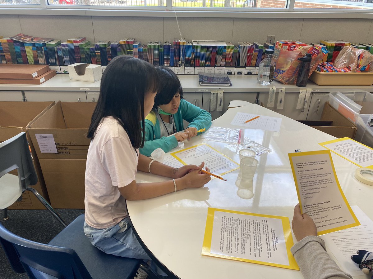 SteacherTr's tweet photo. Who took Larry, the legless lizard? Another fun day with CyFair SRC investigation. Thanks to our volunteers! @KirkElementary https://t.co/E2KaYqlpsw