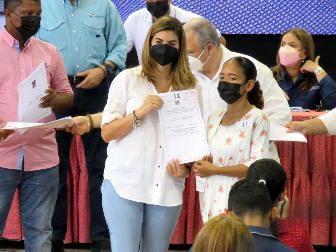 Paula Maria González tweet media