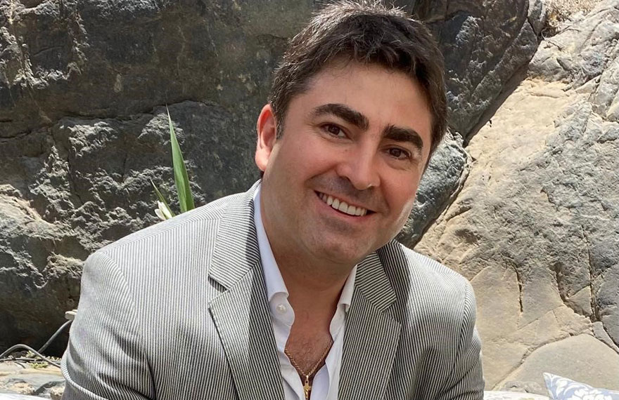 PeruCasino's tweet photo. Sebastián Salazar Bastidas, gerente de Marketing de #EstelarBet: “Queremos consolidarnos en Chile y comenzar a ofrecer nuestro contenido de forma más abierta en Perú y Brasil”
▶️ https://t.co/NkRbuPL9bd https://t.co/oF5mTGEnCT