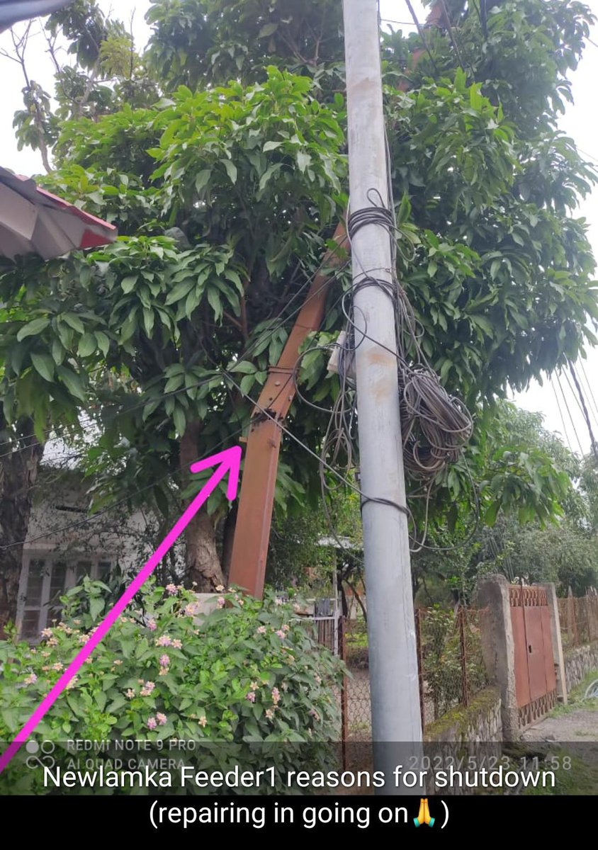 kclangel's tweet photo. This is the condition of electric pole in Lamka= Churachandpur, the 2nd largest town in Manipur.
The Electric supply is far far better than the poles 😂
#mspdcl_manipur
#MSPDCL
@VungzaginValte https://t.co/oKMQ7OGuDc