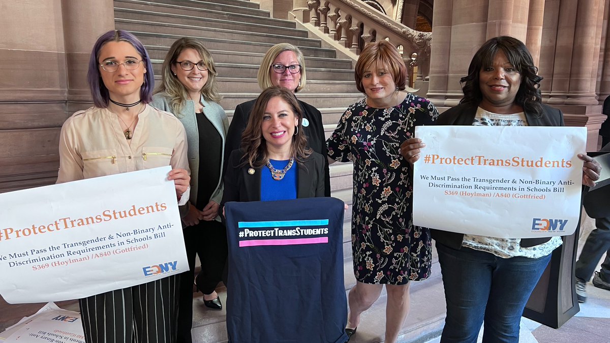 EqualityNewYork's tweet photo. Today we hosted our #ProtectTransStudents lobby day where we stood with activists, educators, parents, & elected officials to demand that we pass legislation that will keep our youth safe! https://t.co/YCoLw9YYkZ