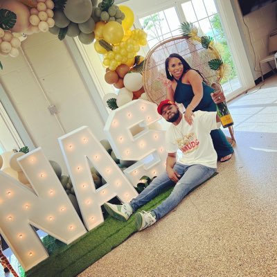 Wave_God88's tweet photo. #BabyNas 💙🍾 https://t.co/bkn3DJk7Ki